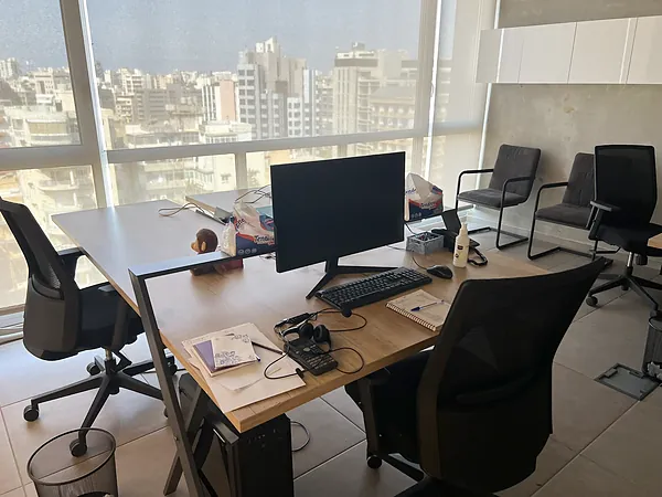 Office, systems by SIMONIAN Technology