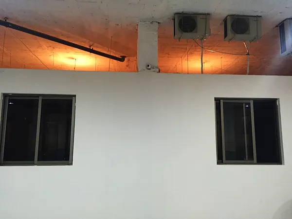 Office, systems by SIMONIAN Technology