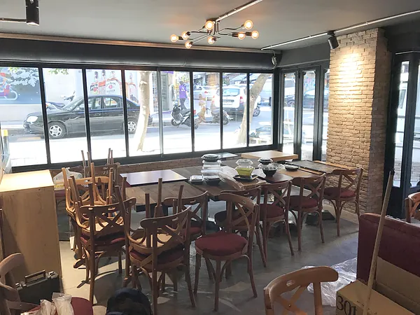 Restaurant, systems by SIMONIAN Technology