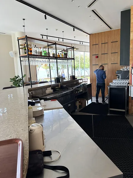 Restaurant, systems by SIMONIAN Technology