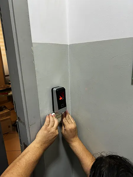 Warehouse, showroom and station, systems by SIMONIAN Technology