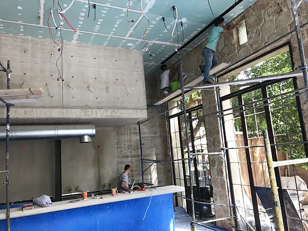 Fit out, cabling and systems by SIMONIAN Technology