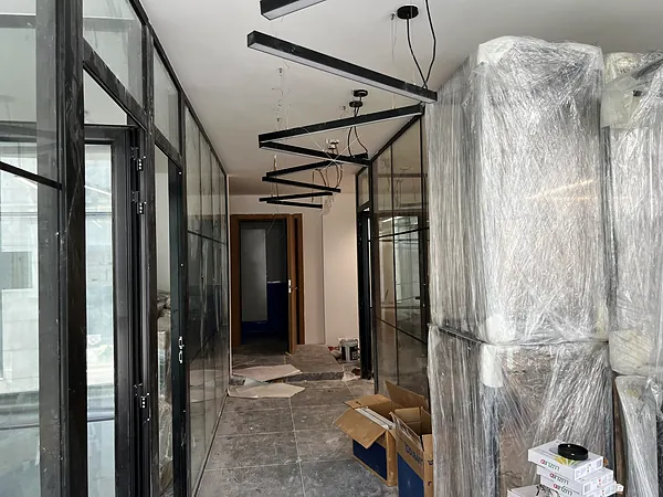 Fit out, cabling and systems by SIMONIAN Technology