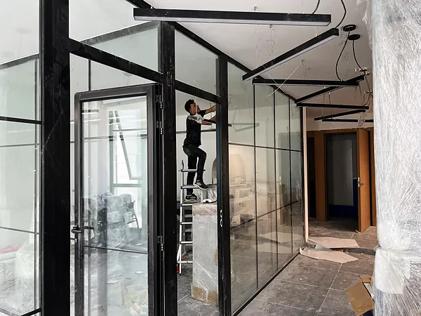 Fit out, cabling and systems by SIMONIAN Technology