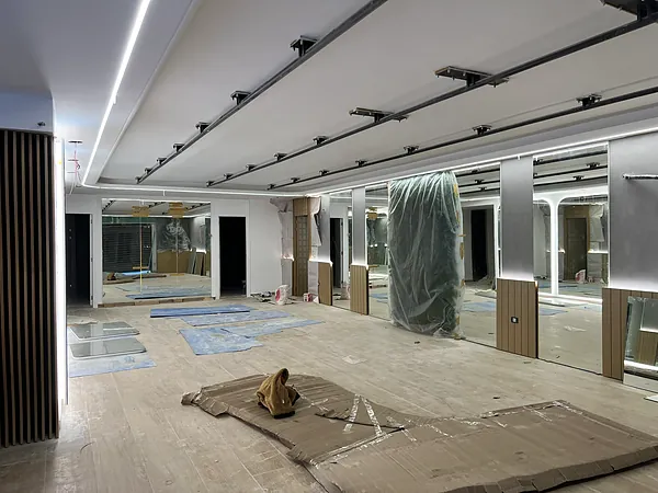 Fit out, cabling and systems by SIMONIAN Technology