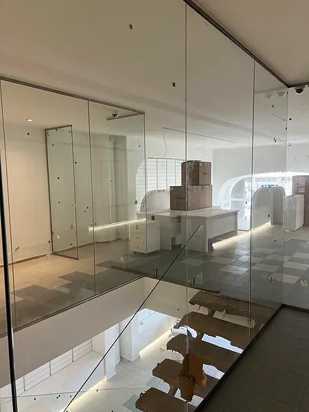 Fit out, cabling and systems by SIMONIAN Technology