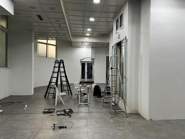 Fit out, cabling and systems by SIMONIAN Technology