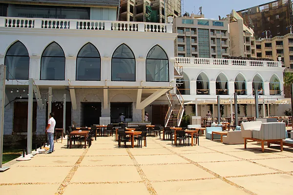Beach club, systems by SIMONIAN Technology