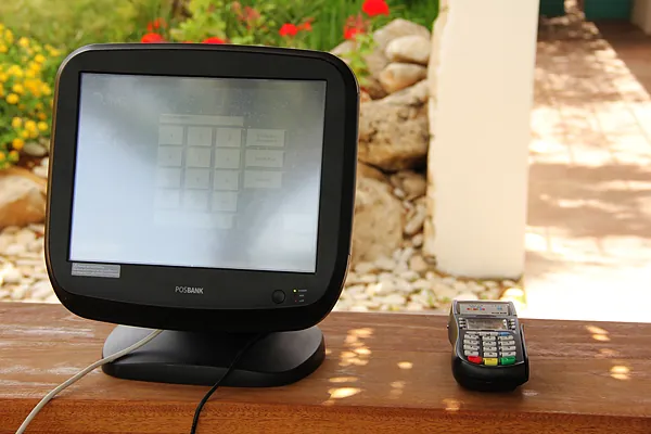 Beach club, systems by SIMONIAN Technology