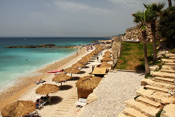 Beach club, systems by SIMONIAN Technology