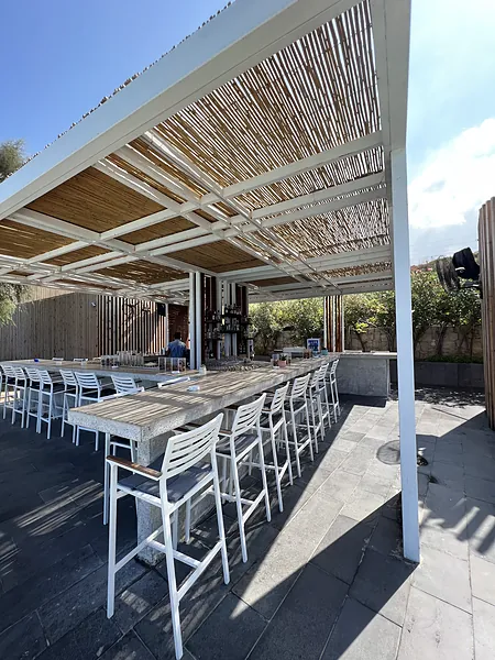 Beach club, systems by SIMONIAN Technology