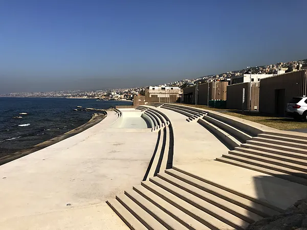 Beach club, systems by SIMONIAN Technology
