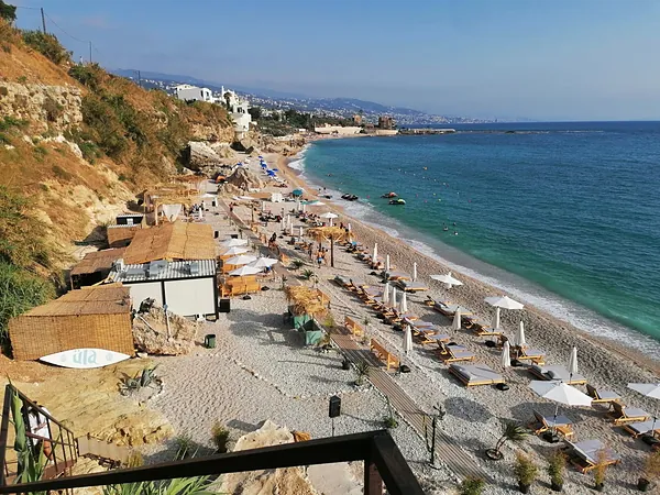 Beach club, systems by SIMONIAN Technology