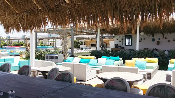Beach club, systems by SIMONIAN Technology
