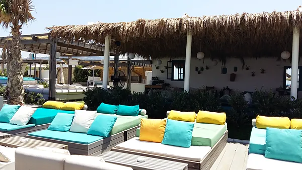 Beach club, systems by SIMONIAN Technology