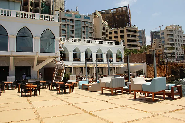 Beach club, systems by SIMONIAN Technology