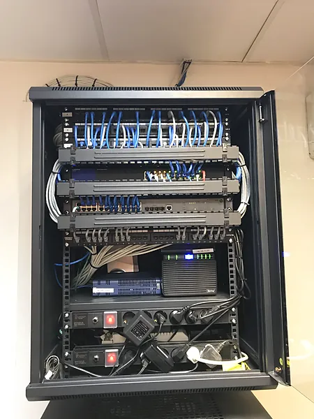 Warehouse, showroom and station, systems by SIMONIAN Technology