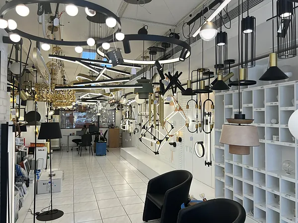 Warehouse, showroom and station, systems by SIMONIAN Technology