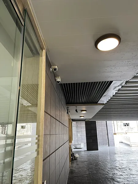 Warehouse, showroom and station, systems by SIMONIAN Technology